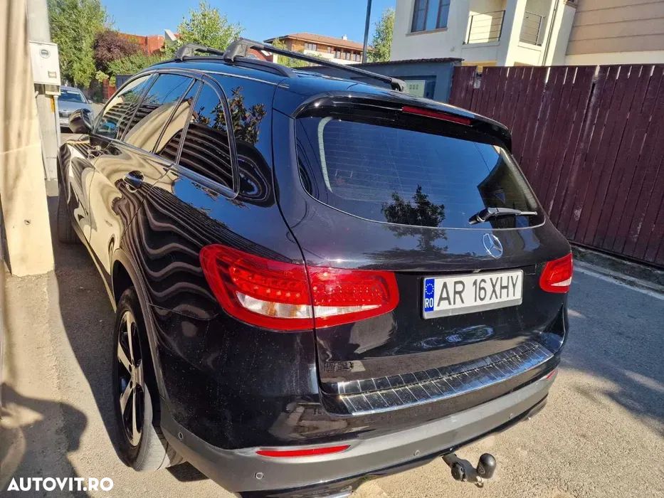 Mercedes-Benz GLC 220 d 4Matic 9G-TRONIC - 3