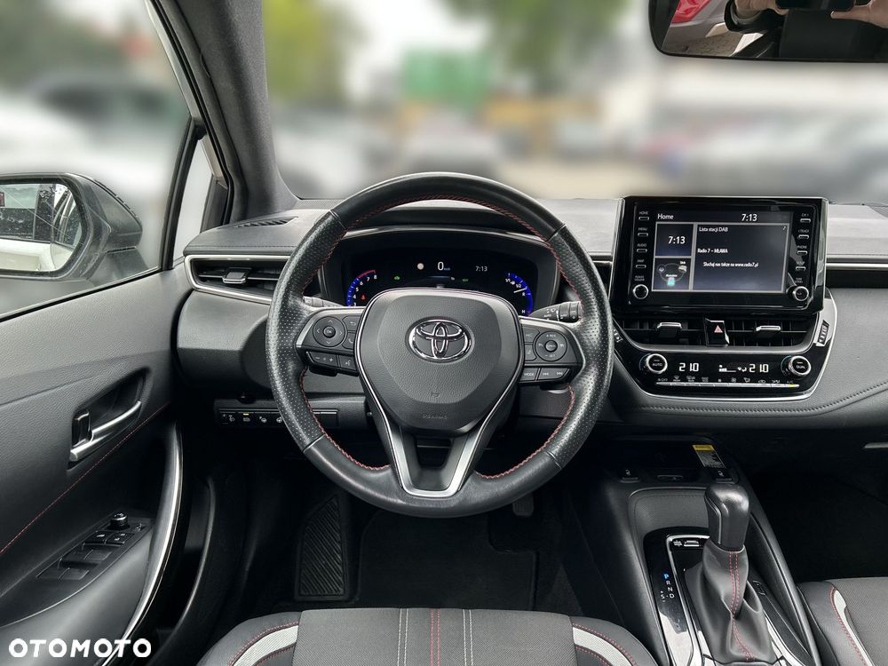 Toyota Corolla 2.0 Hybrid GR Sport - 10