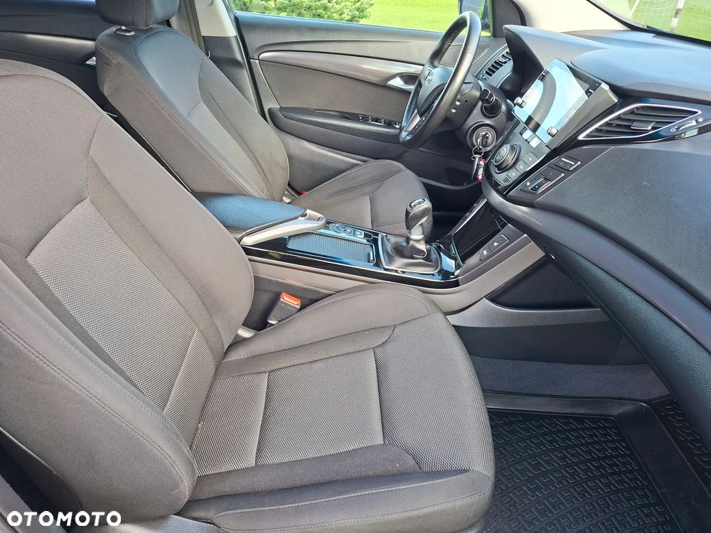 Hyundai i40 Kombi 1.7 CRDi Trend - 17