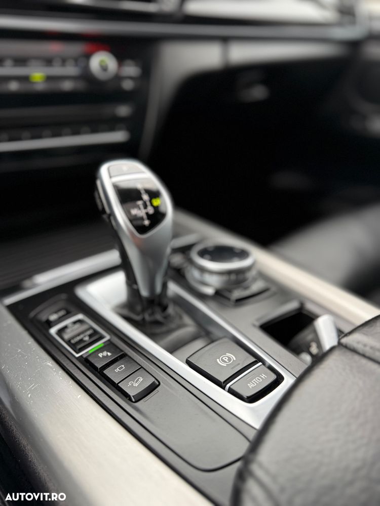 BMW X5 xDrive40d - 9