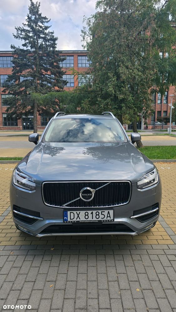 Volvo XC 90 - 8