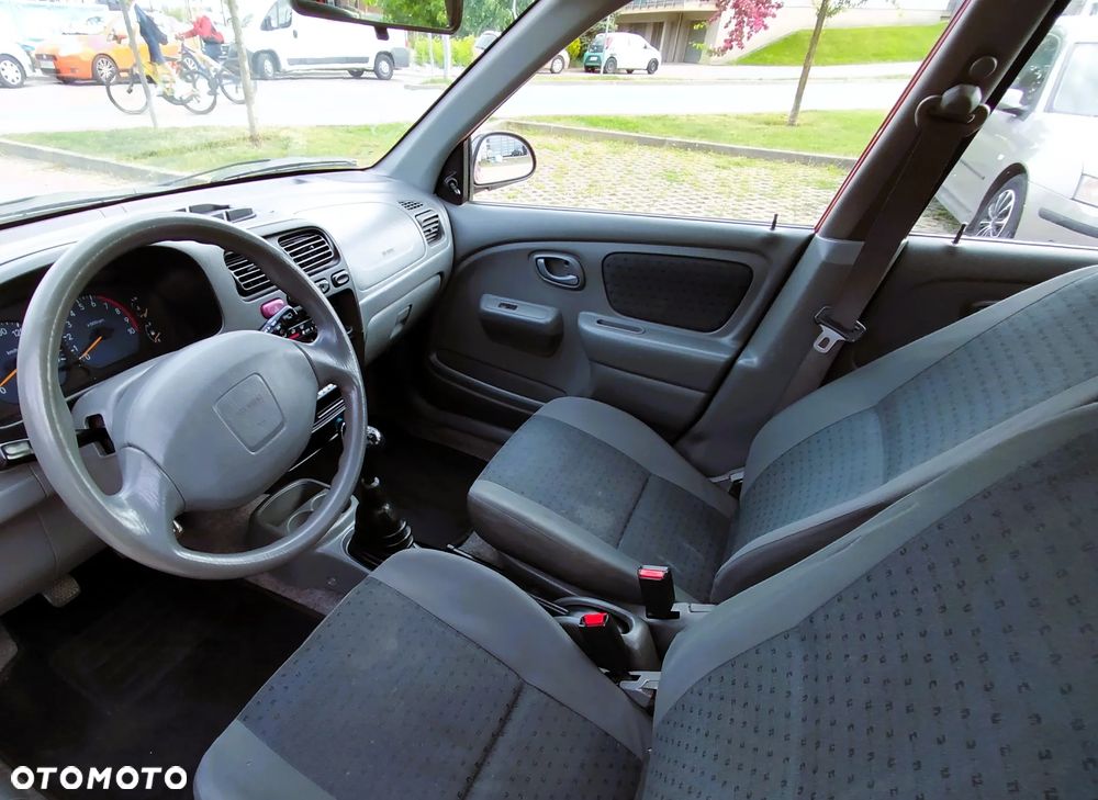 Suzuki Alto 1.1 Comfort - 24