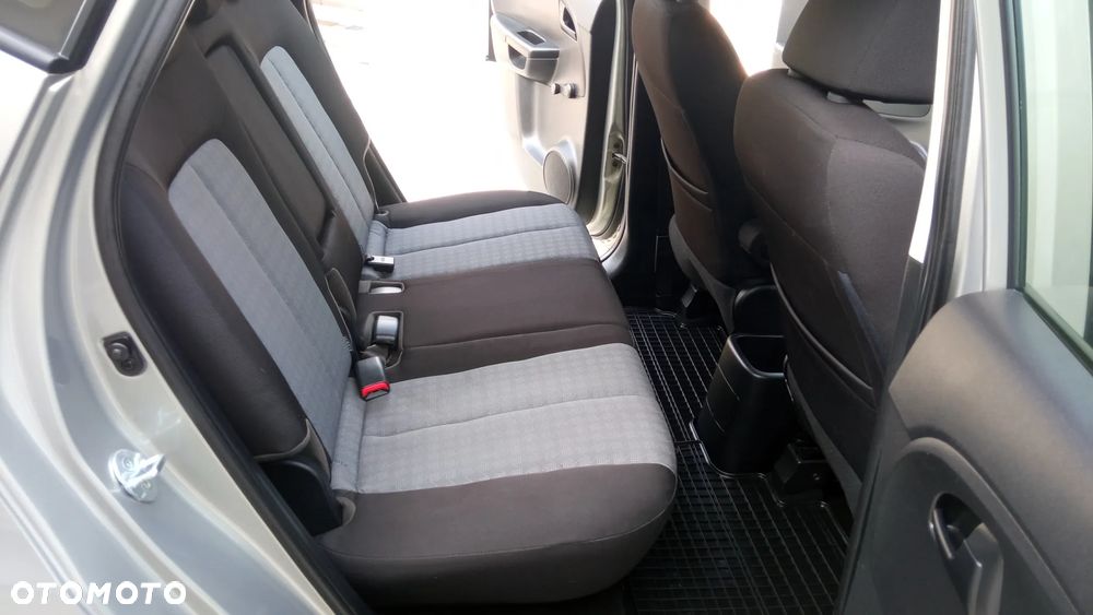 Kia Venga 1.4 M - 18