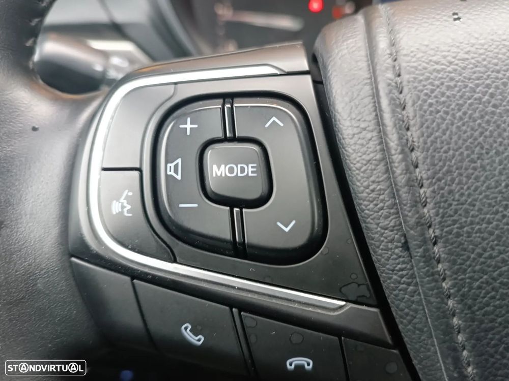 Toyota Avensis Touring Sports 2.0 D-4D Exclusive+GPS - 10