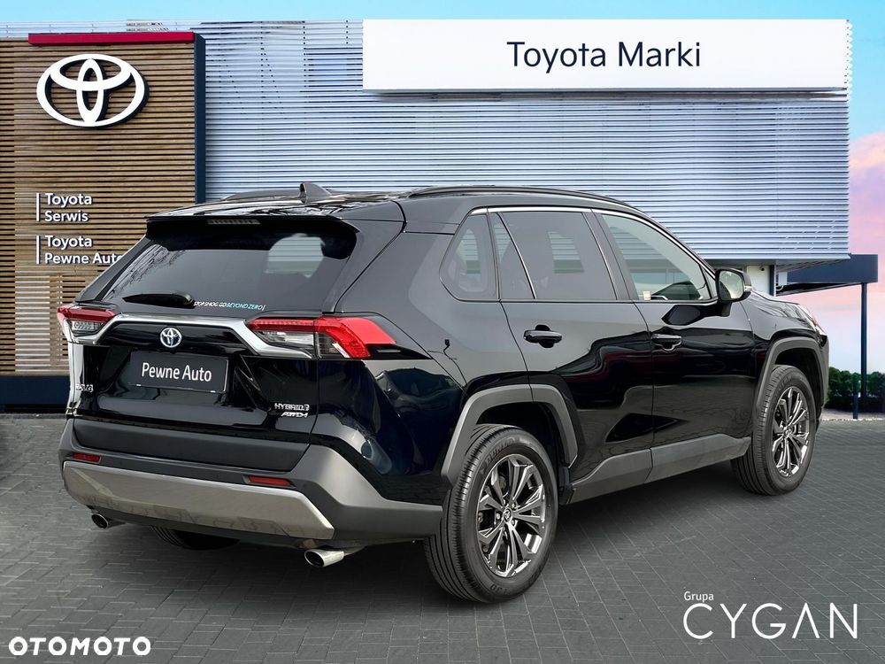 Toyota RAV4 - 5