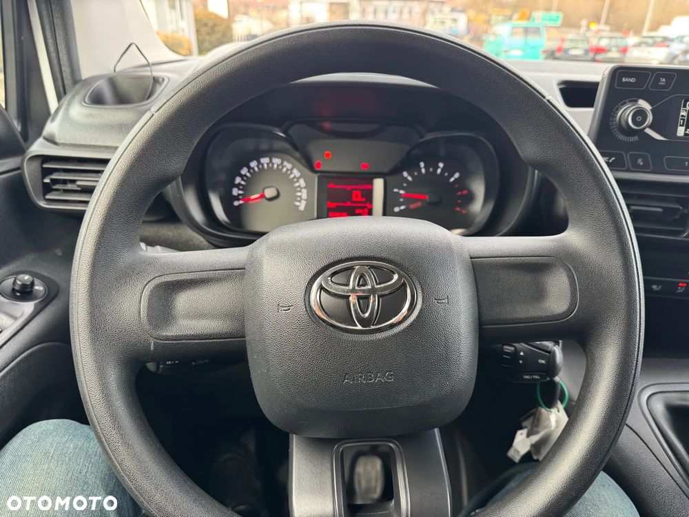 Toyota Proace City - 9