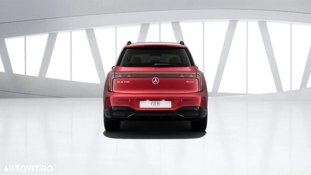 Mercedes-Benz GLB - 11
