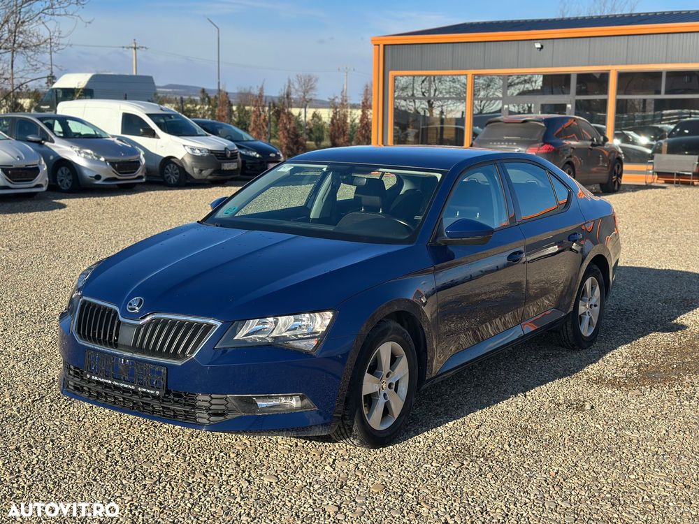 Skoda Superb 2.0 TDI Active - 1