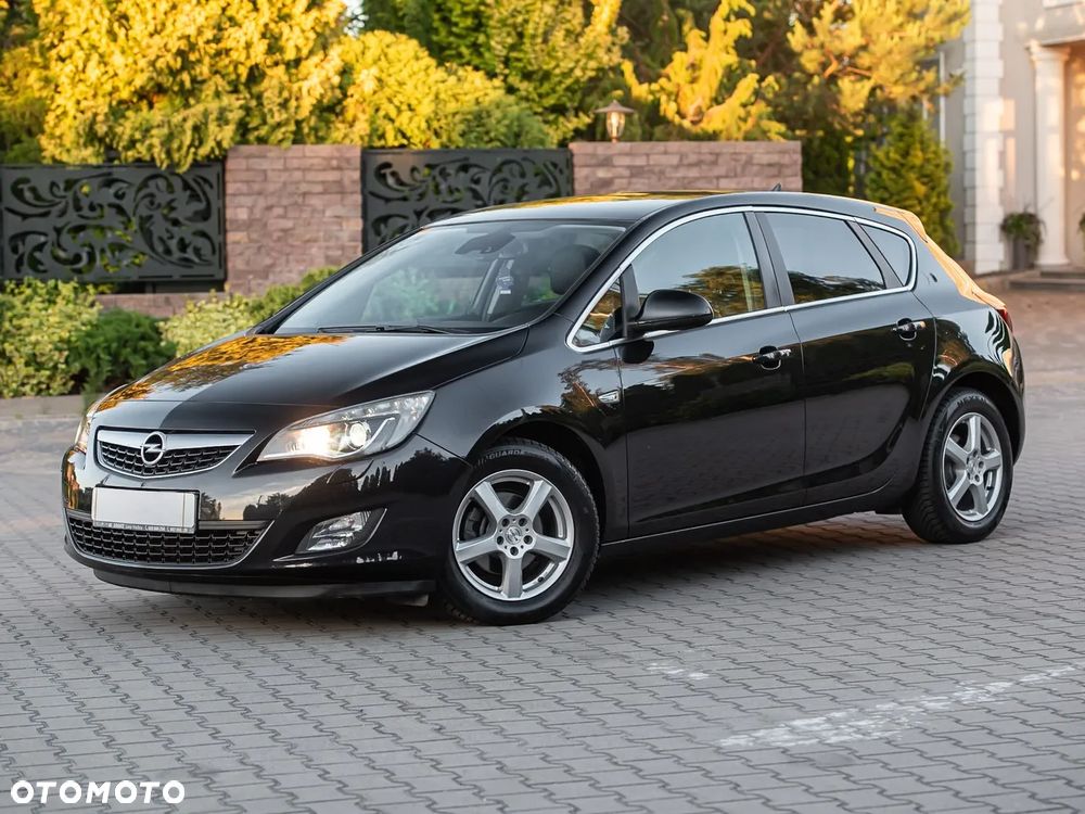 Opel Astra 1.4 Turbo Cosmo - 6