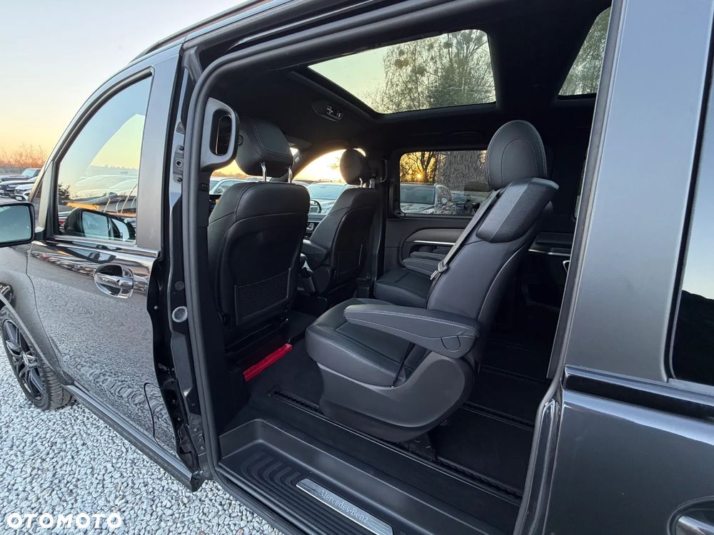 Mercedes-Benz Klasa V 300 d lang 9G-TRONIC Avantgarde - 30