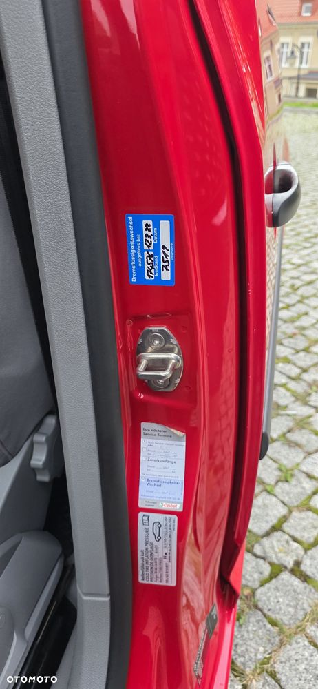 Volkswagen Caddy 1.4 Life Family (5-Si.) - 30
