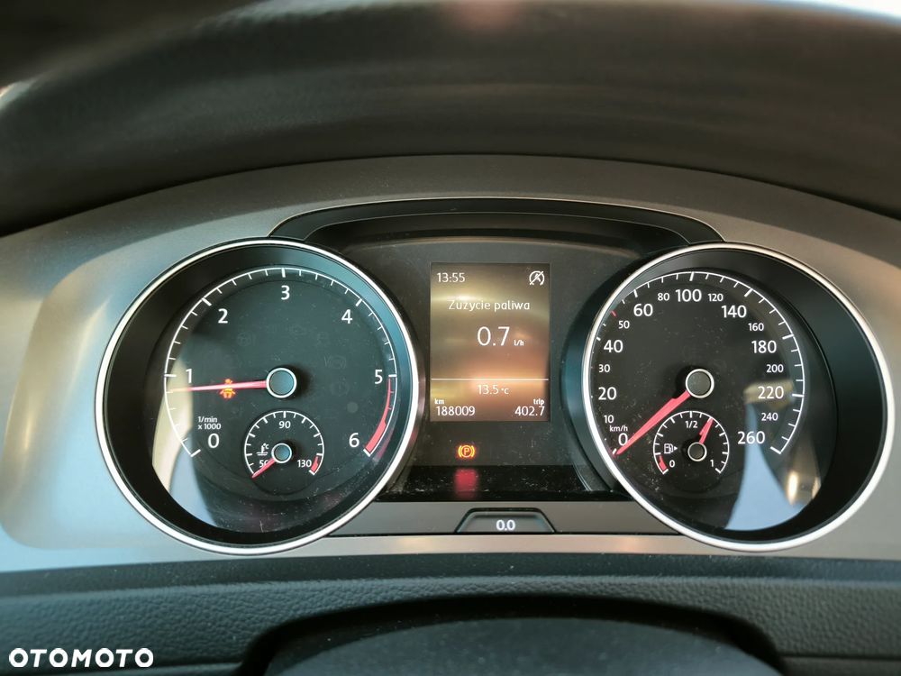 Volkswagen Golf VII 1.6 TDI BMT Trendline - 12