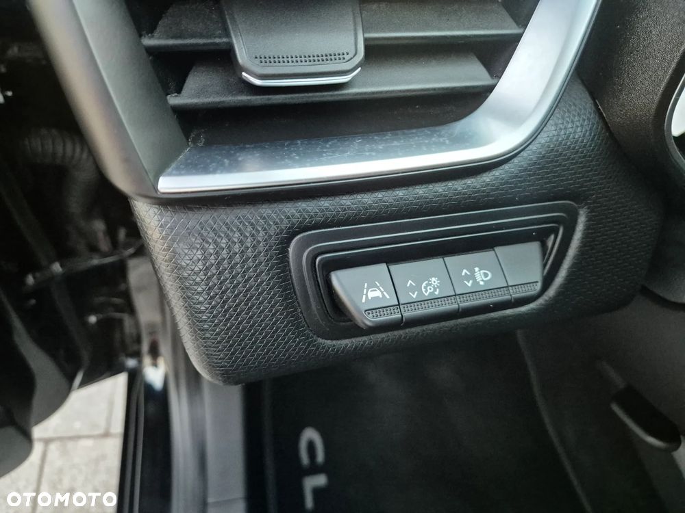 Renault Clio TCe 100 INTENS - 33