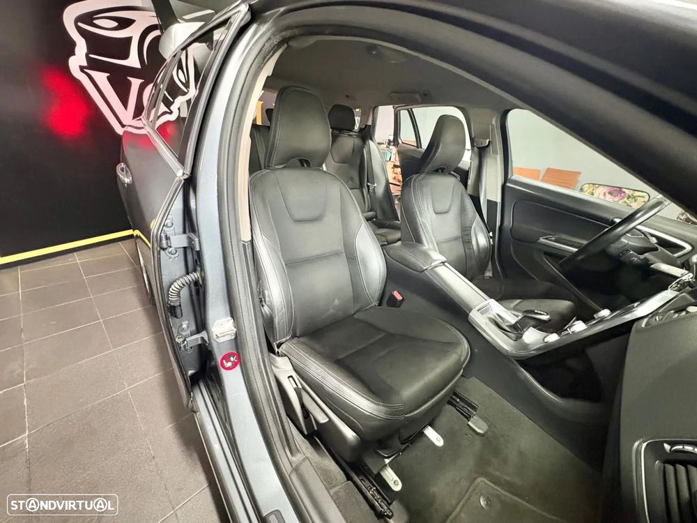Volvo V60 2.0 D2 Summum Geartronic - 9