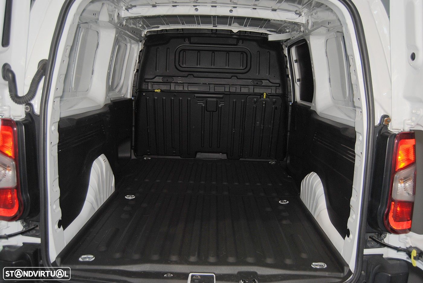 Toyota Proace City 1.5D L2 Comfort - 26