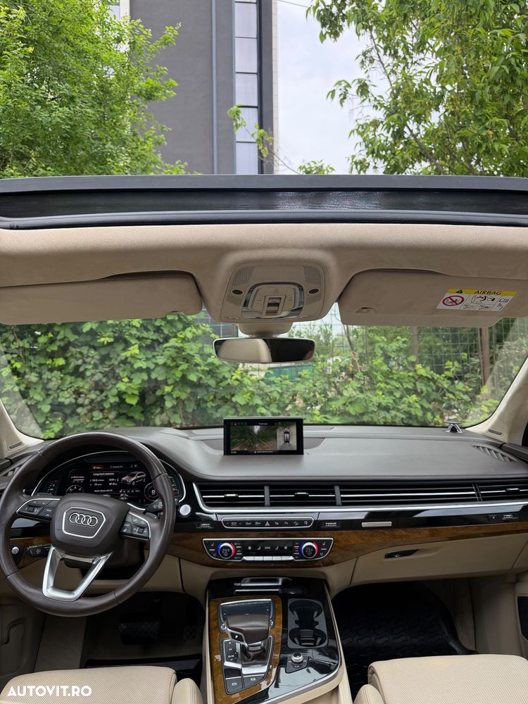 Audi Q7 - 9