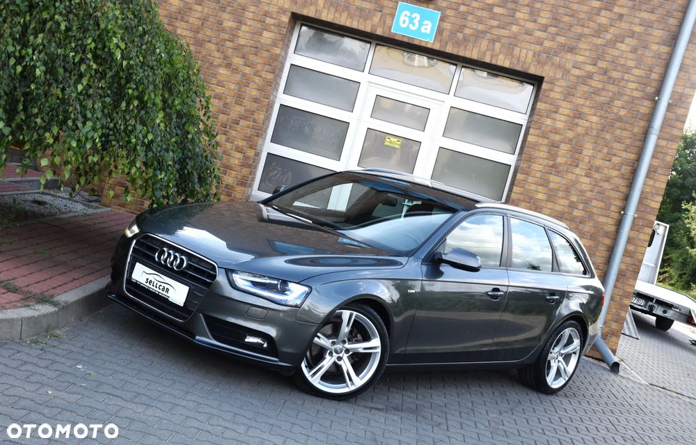 Audi A4 Avant 2.0 TDI DPF multitronic S line Sportpaket - 2