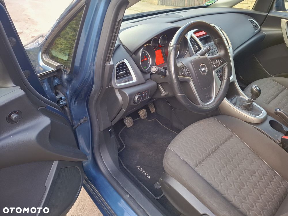 Opel Astra - 13