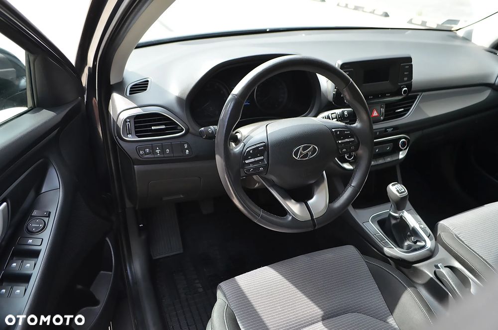 Hyundai i30 1.5 DPI Modern - 10
