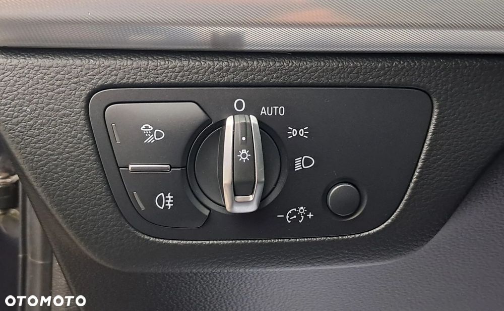 Audi Q5 40 TDI quattro S tronic sport - 30