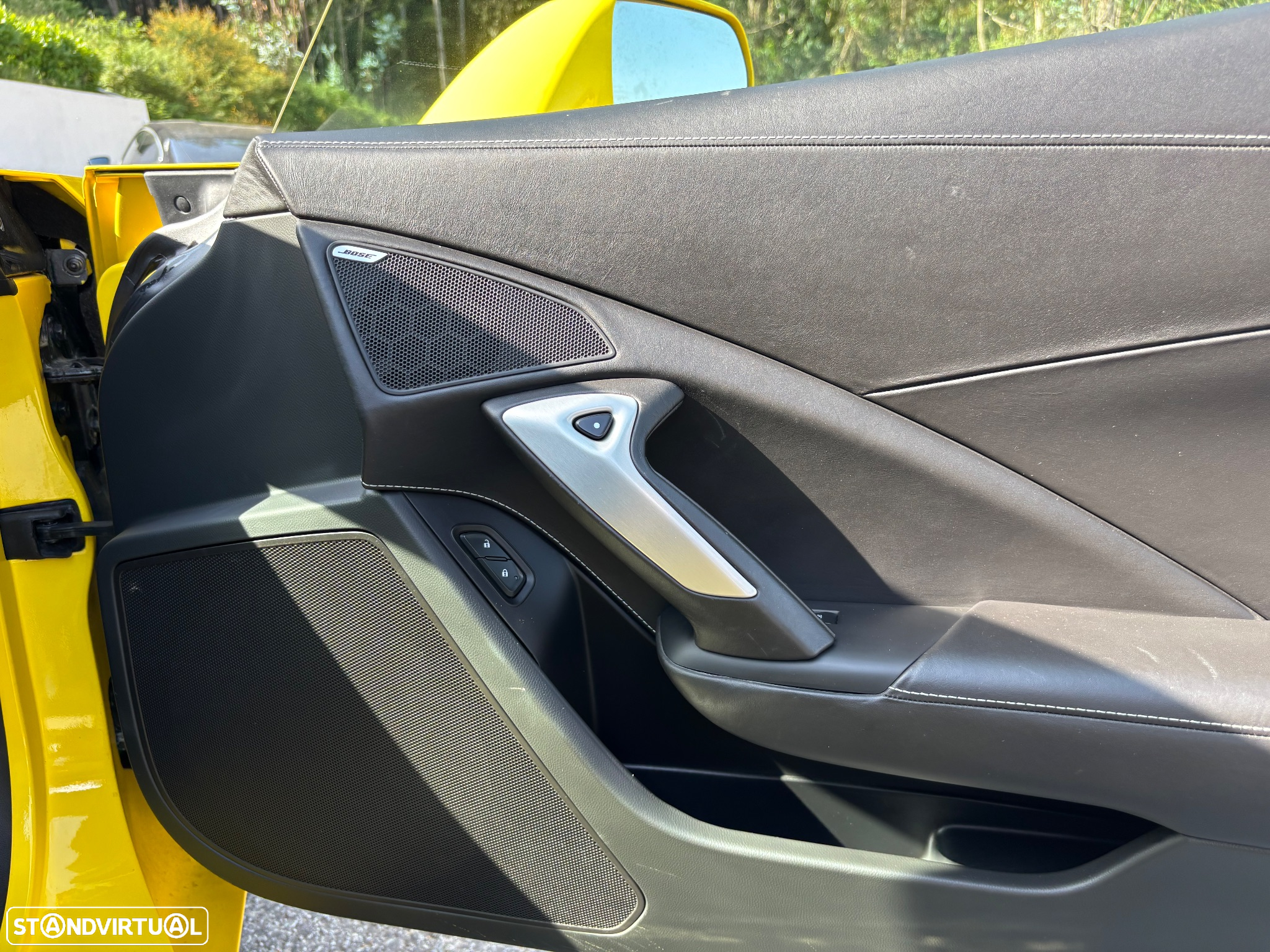 Chevrolet Corvette Stingray 3LT 6.2 V8 Auto - 16