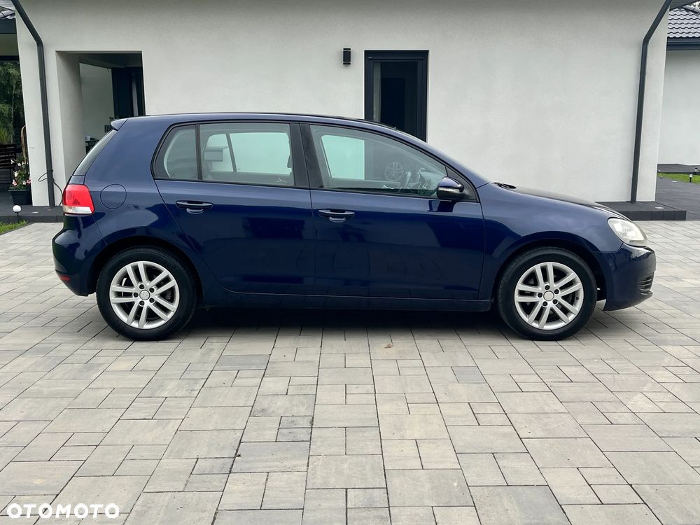 Volkswagen Golf 1.6 TDI DPF BlueMotion Technology Trendline - 8