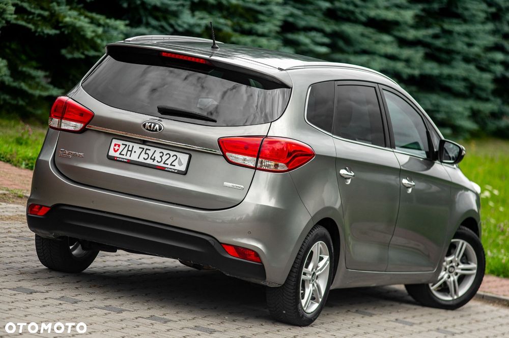 Kia Carens 1.6 GDI ISG Spirit - 12