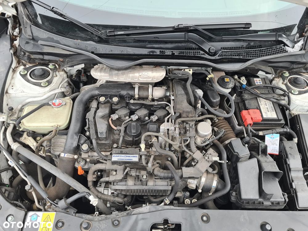 Honda Civic 1.0 T Comfort Sport Line - 16