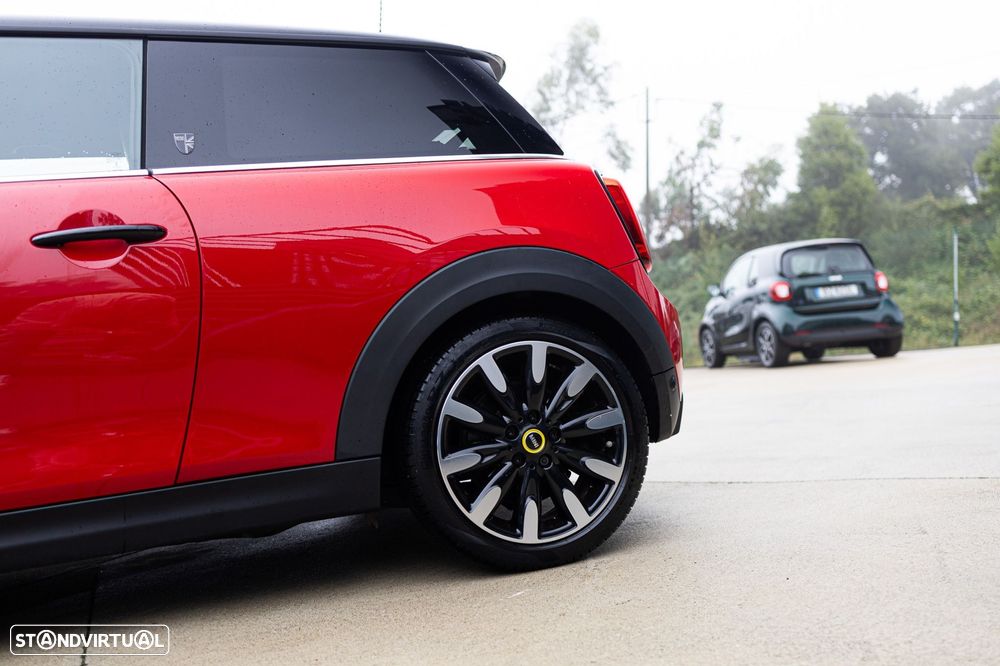 MINI 3 Portas Cooper SE Premium Yours - 10