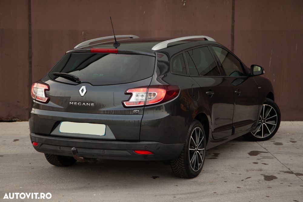 Renault Megane ENERGY dCi 130 Start & Stop Bose Edition - 4