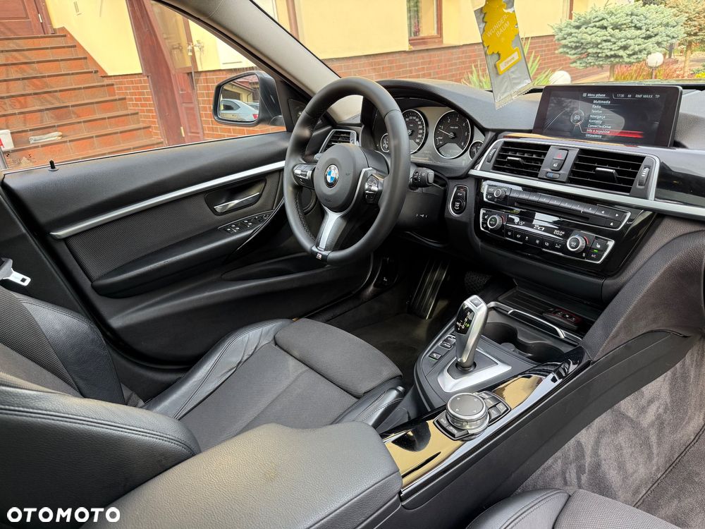 BMW Seria 3 320d Efficient Dynamics Advantage sport - 29