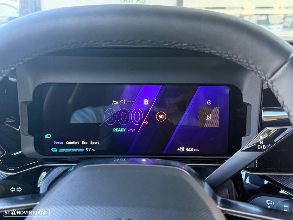 Renault 5 E-Tech 52 kWh Techno Autonomia Conforto - 42