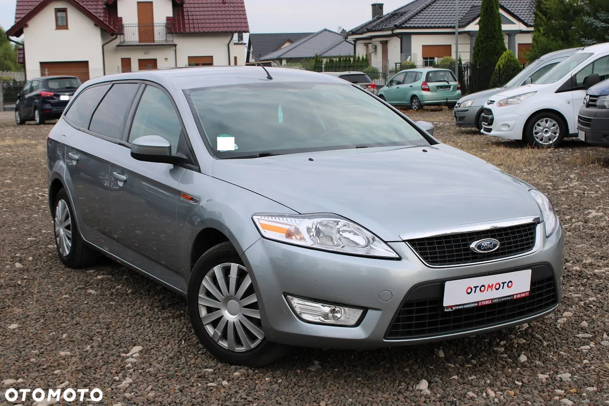 Ford Mondeo 2.0 FF Ghia - 31