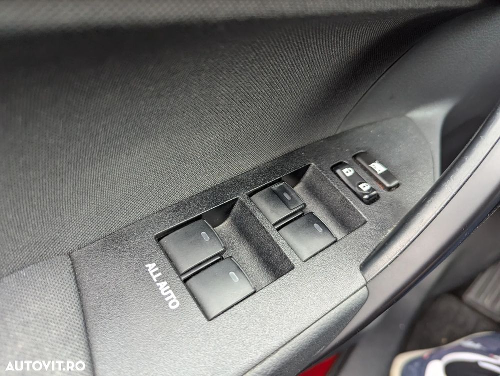 Toyota Corolla 1.6 Valvematic CVT Luna - 17