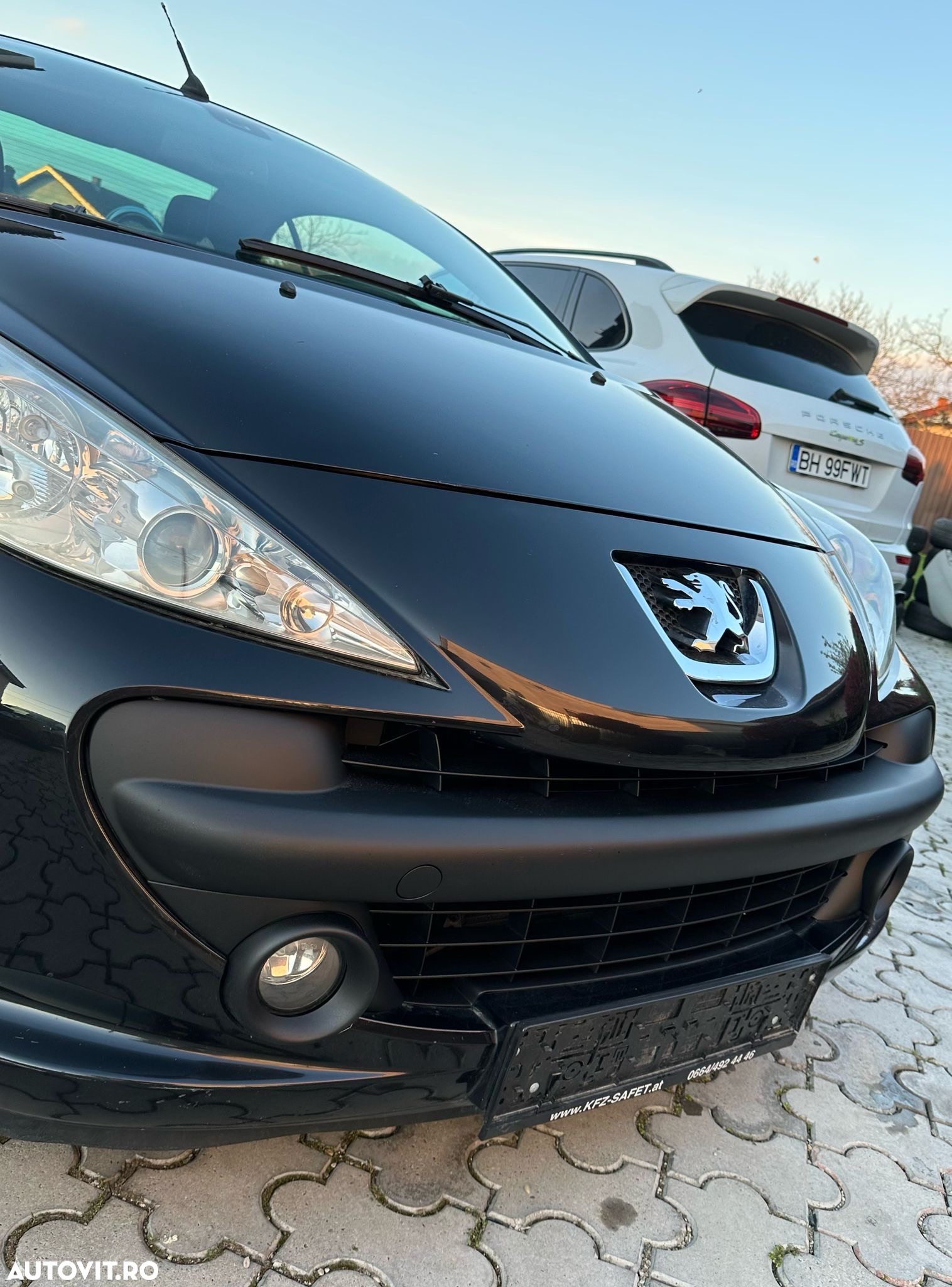 Peugeot 207 1.6HDI Feline - 13