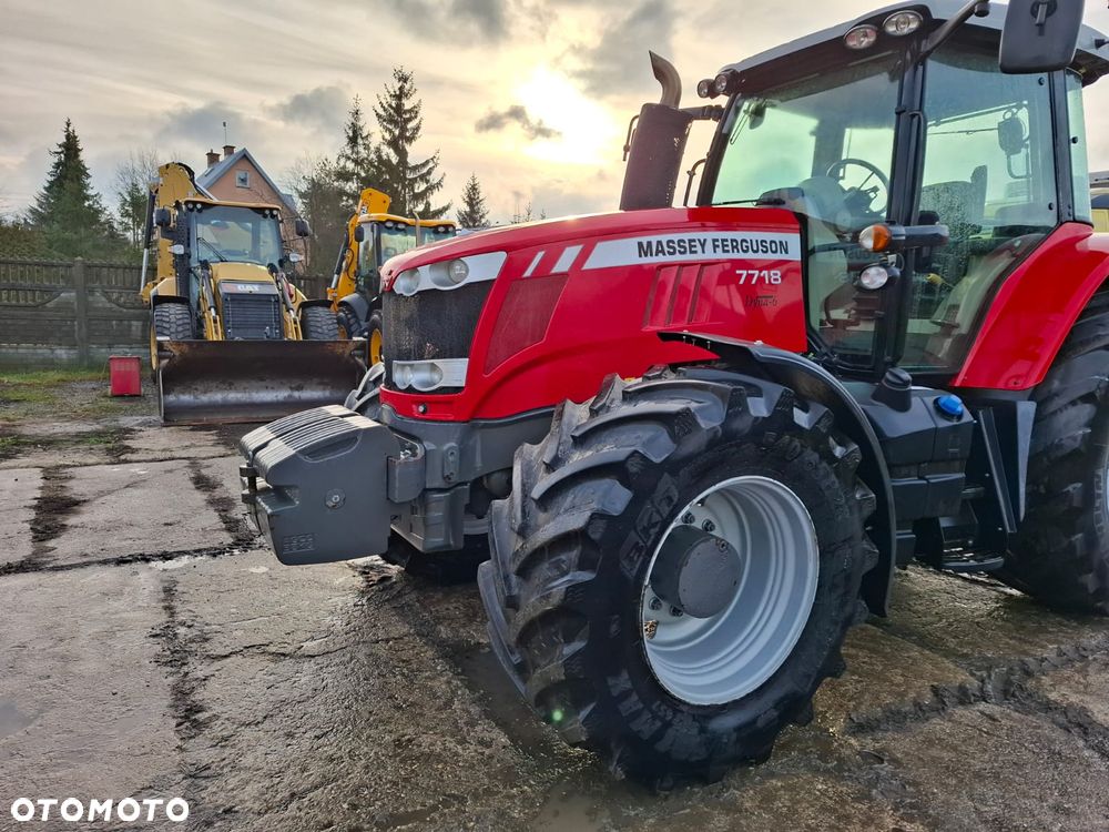 Massey Ferguson 7718 - 16
