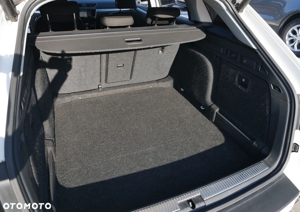 Skoda Superb 2.0 TDI Ambition DSG7 - 26