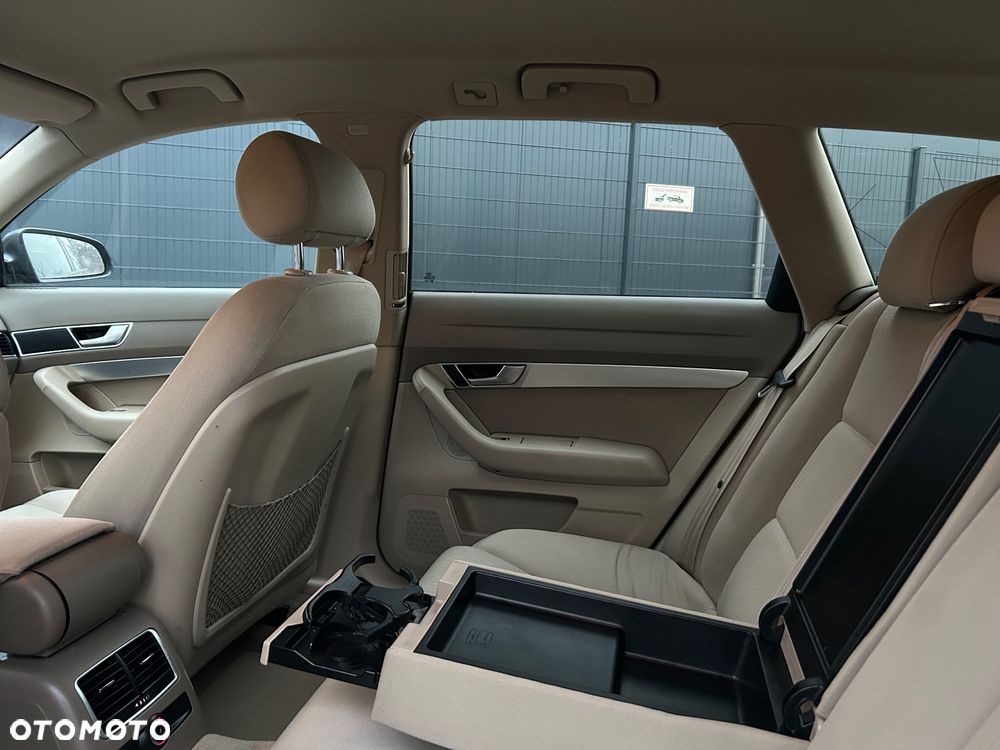 Audi A6 Avant - 20