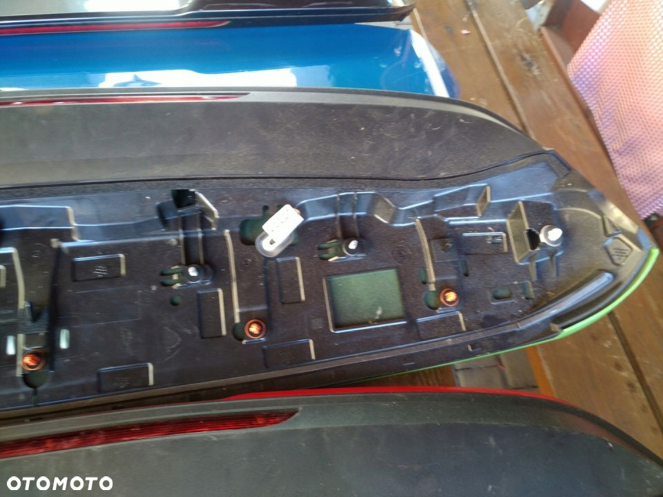 Spojler Lotka Klapy Audi A3 S3 8Y4827933A 2021 - 7