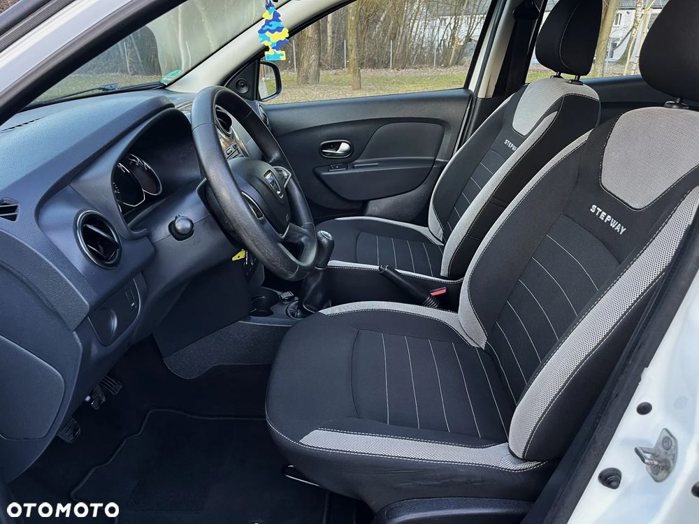 Dacia Sandero Stepway 0.9 TCe Laureate - 11