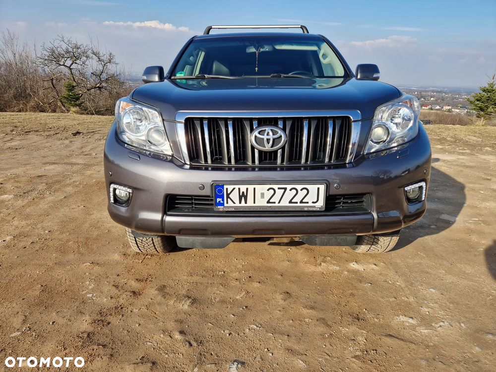 Toyota Land Cruiser 3.0 D-4D Automatik Executive - 31