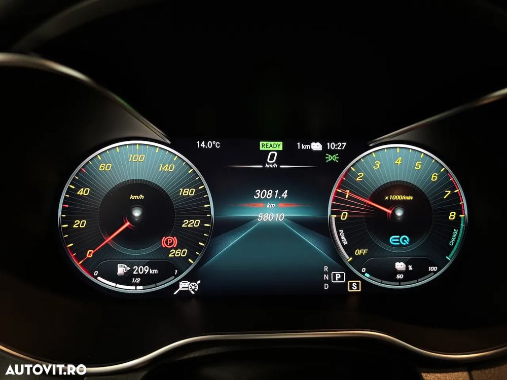 Mercedes-Benz GLC 300 e 4MATIC - 28