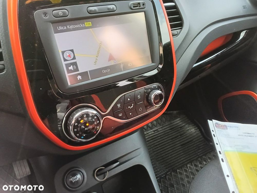 Renault Captur - 16