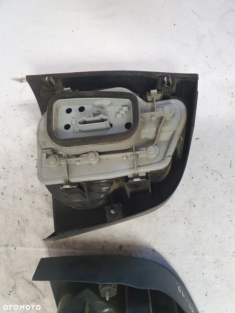 * KOMPLET LAMP TYLNYCH VOLKSWAGEN POLO 9N SPORT TUNING - 12