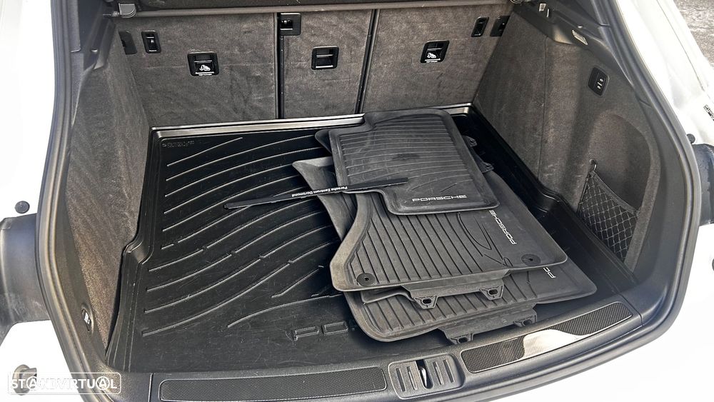 Porsche Macan GTS PDK - 21