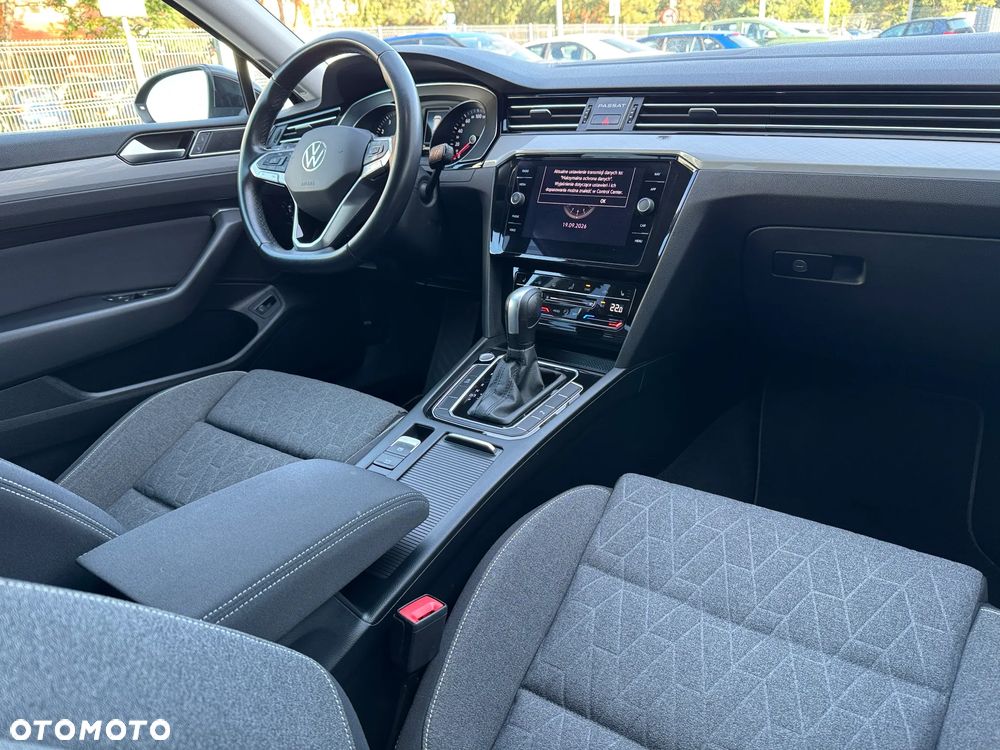 Volkswagen Passat 2.0 TSI Business DSG - 6