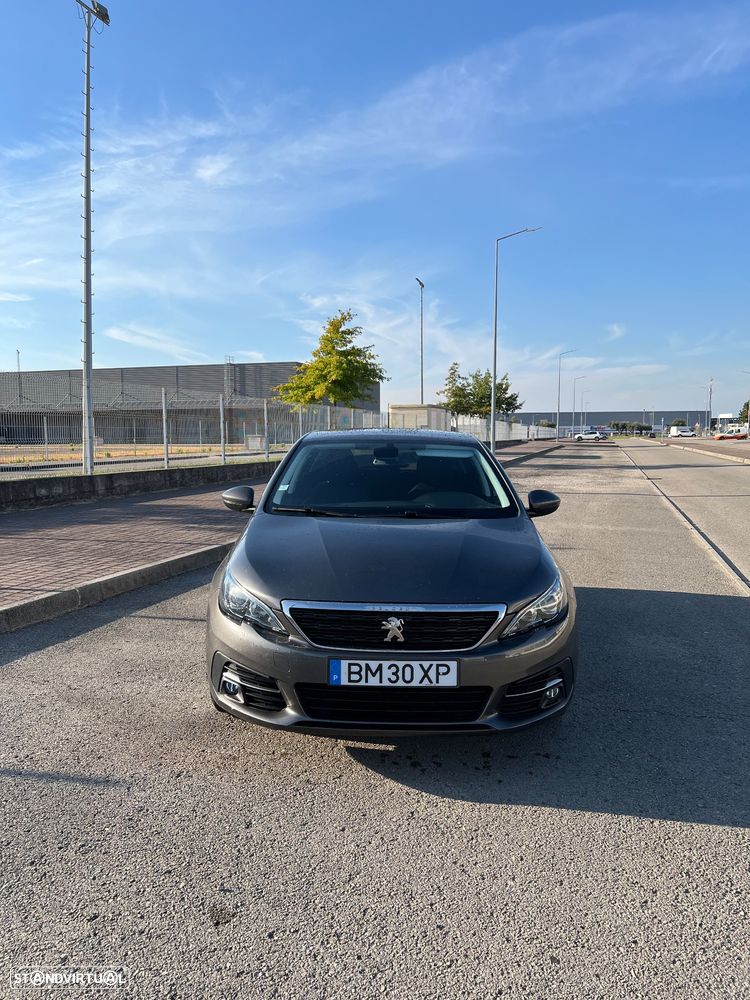 Peugeot 308 1.2 PureTech Style - 1