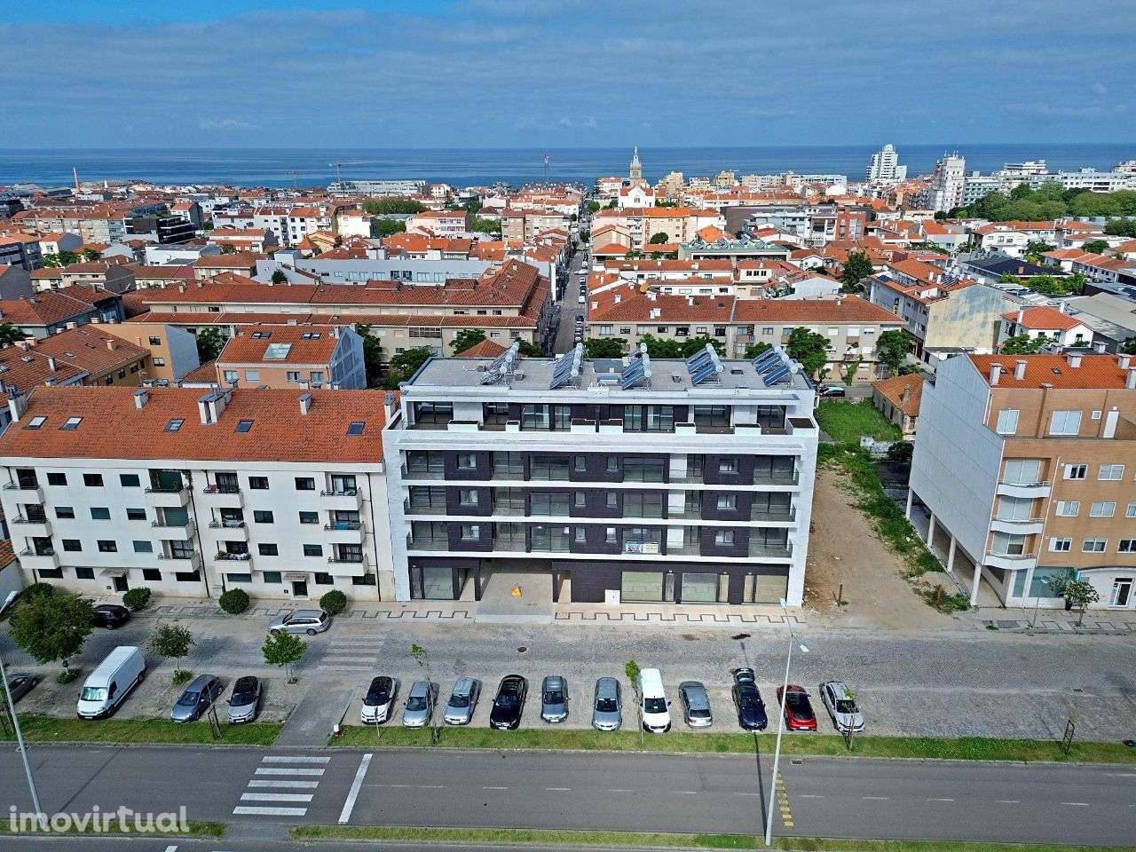 Loja com 73 m2 a estrear em novo empreendimento em Espinho. - Grande imagem: 3/57