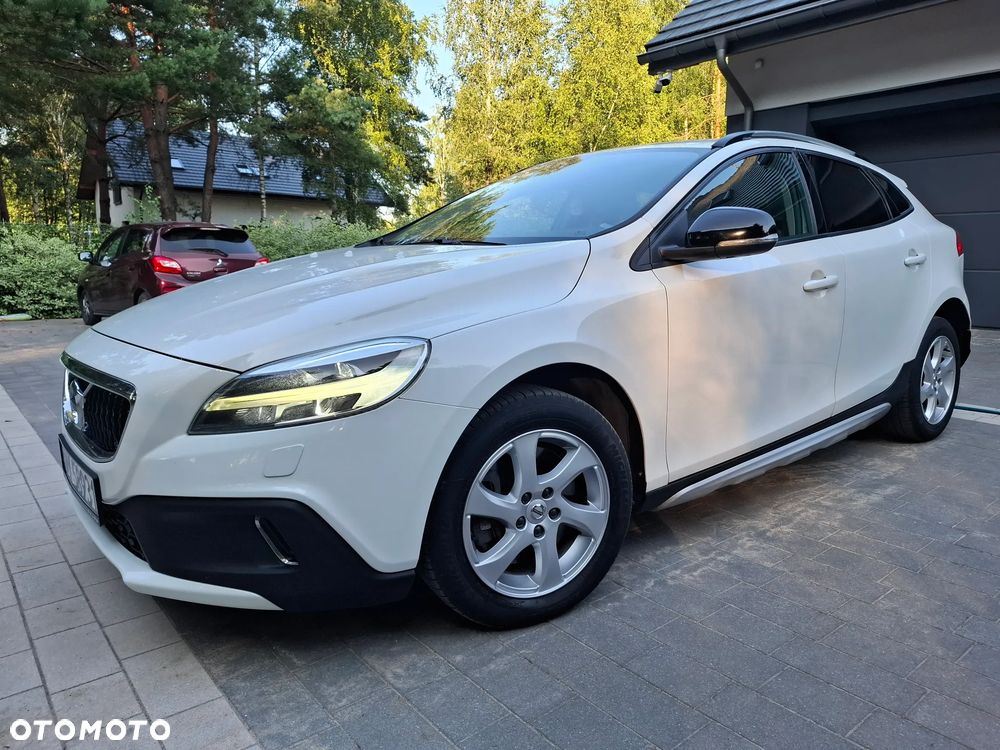 Volvo V40 Cross Country D3 Drive-E Dynamic Edition - 1