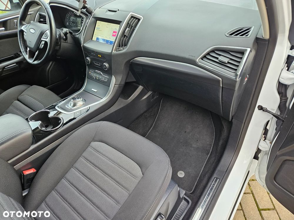 Ford S-Max 2.0 EcoBlue TITANIUM - 15